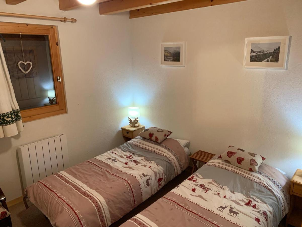 Chalet Proche Morzine Et Lac Leman Wifi Offert Le Biot Exterior foto